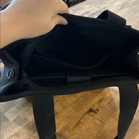 BEIS Black North to South Tote - Picture 5 of 6